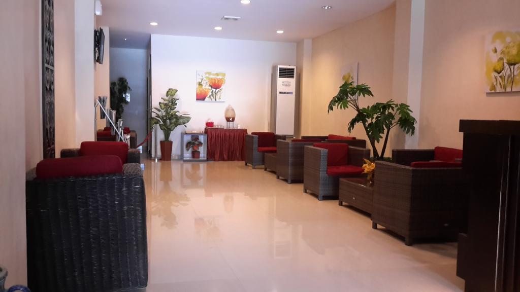 Hotel Matos Jayapura Kültér fotó